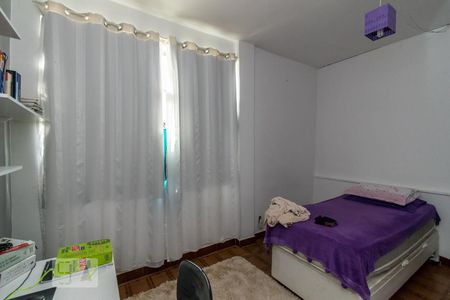 Casa para alugar com 180m², 6 quartos e 2 vagas Casa para alugar com 180m², 6 quartos e 2 vagasQuarto 4