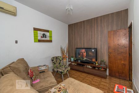 Quarto 1 de casa para alugar com 6 quartos, 180m² em Jardim América, Rio de Janeiro