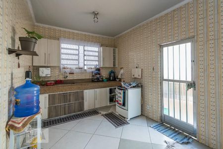 Casa para alugar com 180m², 6 quartos e 2 vagas Casa para alugar com 180m², 6 quartos e 2 vagasCozinha