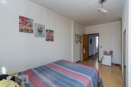 Casa para alugar com 180m², 6 quartos e 2 vagas Casa para alugar com 180m², 6 quartos e 2 vagasSuíte