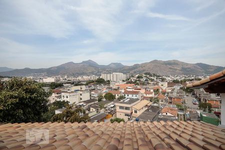 Casa à venda com 220m², 3 quartos e 5 vagas Casa à venda com 220m², 3 quartos e 5 vagasVista Quarto 3