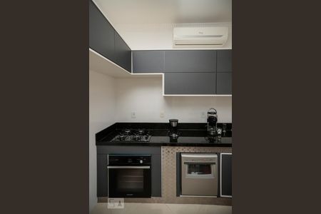 Casa à venda com 220m², 3 quartos e 5 vagas Casa à venda com 220m², 3 quartos e 5 vagasCozinha