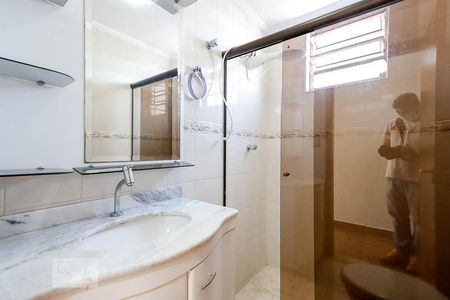 Banheiro Térreo de casa à venda com 3 quartos, 370m² em Vila Isolina Mazzei, São Paulo