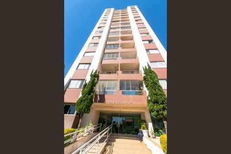 Apartamento à venda com 72m², 3 quartos e 1 vagaFachada