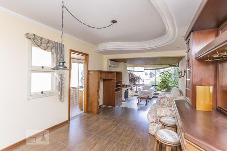 Sala de apartamento à venda com 2 quartos, 126m² em Petrópolis, Porto Alegre