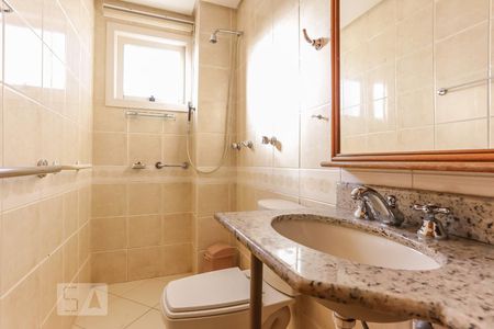 Apartamento à venda com 126m², 2 quartos e 1 vagaBanheiro da Suíte