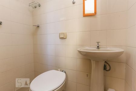 Apartamento à venda com 126m², 2 quartos e 1 vagaBanheiro de Serviço