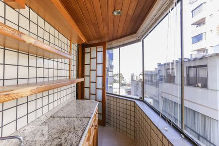 varanda de apartamento à venda com 2 quartos, 126m² em Petrópolis, Porto Alegre