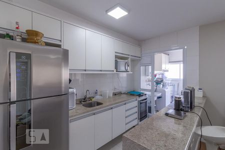 Apartamento à venda com 80m², 2 quartos e 2 vagas Apartamento à venda com 80m², 2 quartos e 2 vagasCozinha