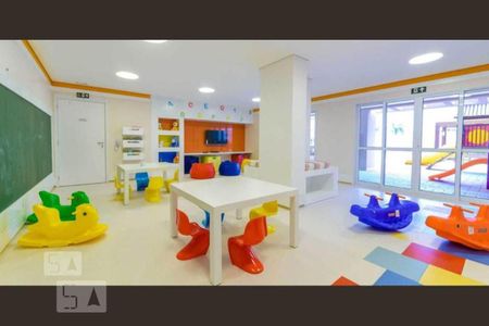 Apartamento à venda com 80m², 2 quartos e 2 vagas Apartamento à venda com 80m², 2 quartos e 2 vagasBrinquedoteca