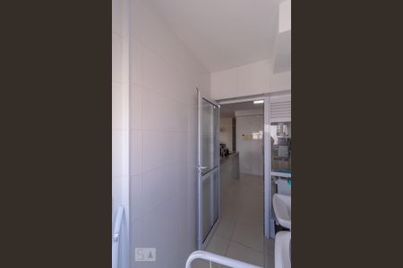 Apartamento à venda com 80m², 2 quartos e 2 vagas Apartamento à venda com 80m², 2 quartos e 2 vagasLavanderia
