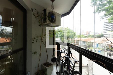 Varanda da Sala/Cozinha de apartamento para alugar com 1 quarto, 47m² em Vila Olímpia, São Paulo