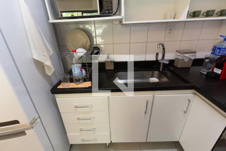 Sala/Cozinha de apartamento para alugar com 1 quarto, 47m² em Vila Olímpia, São Paulo