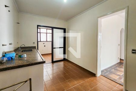 Apartamento à venda com 110m², 3 quartos e 2 vagasCozinha