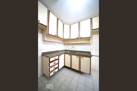 Apartamento à venda com 60m², 2 quartos e 1 vagaCozinha 