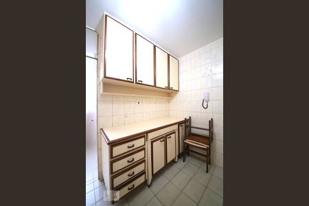 Apartamento à venda com 60m², 2 quartos e 1 vagaCozinha 