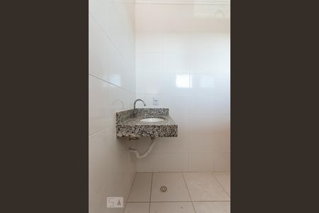 Apartamento à venda com 34m², 1 quarto e sem vagaBanheiro 