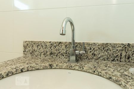 Apartamento à venda com 34m², 1 quarto e sem vagaBanheiro 