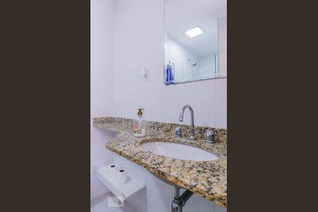 Apartamento para alugar com 96m², 3 quartos e 2 vagasBanheiro Social
