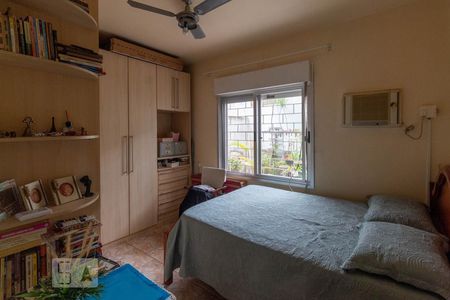Quarto 1 de apartamento à venda com 3 quartos, 83m² em Cristal, Porto Alegre