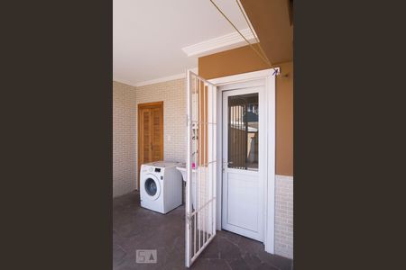 Casa à venda com 180m², 3 quartos e 3 vagasÁrea de Serviço