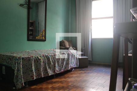 Apartamento à venda com 79m², 2 quartos e sem vagaSala