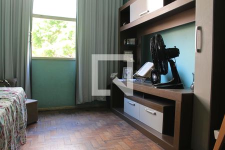 Apartamento à venda com 79m², 2 quartos e sem vagaSala