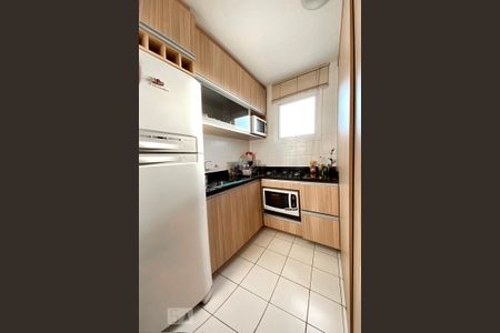 Apartamento à venda com 74m², 2 quartos e 1 vagaCozinha