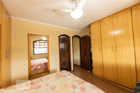 Casa para alugar com 211m², 3 quartos e 5 vagas Casa para alugar com 211m², 3 quartos e 5 vagasSuite