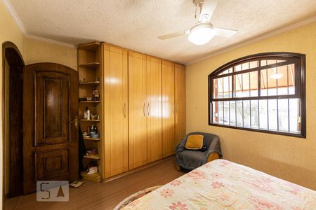 Casa para alugar com 211m², 3 quartos e 5 vagas Casa para alugar com 211m², 3 quartos e 5 vagasSuite