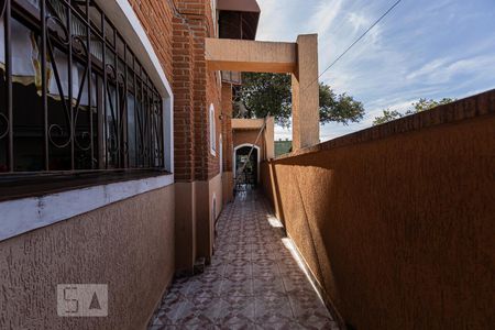 Casa para alugar com 211m², 3 quartos e 5 vagas Casa para alugar com 211m², 3 quartos e 5 vagasÁrea Externa