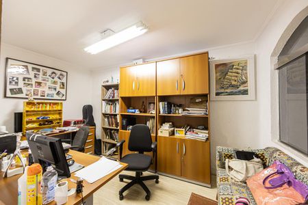 Casa para alugar com 211m², 3 quartos e 5 vagas Casa para alugar com 211m², 3 quartos e 5 vagasQuarto de Serviço