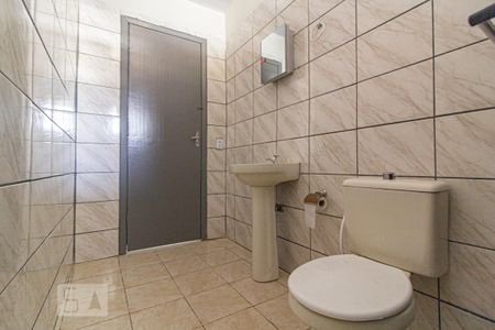Banheiro de casa para alugar com 1 quarto, 50m² em Campo de Santana, Curitiba
