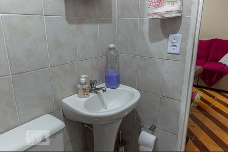 Apartamento à venda com 46783m², 2 quartos e 1 vaga Apartamento à venda com 46783m², 2 quartos e 1 vagaBanheiro