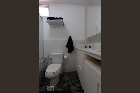 Apartamento para alugar com 150m², 3 quartos e 2 vagasBanheiro Quarto 3/Suíte 2