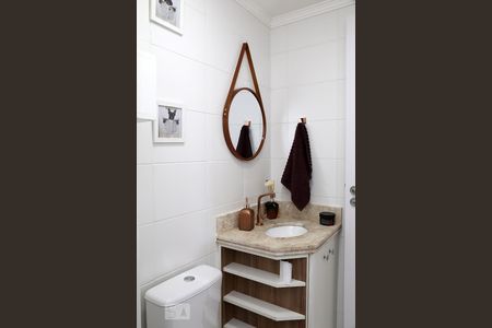 Apartamento à venda com 56m², 2 quartos e 1 vagaBanheiro Social