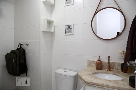 Apartamento à venda com 56m², 2 quartos e 1 vagaBanheiro Social