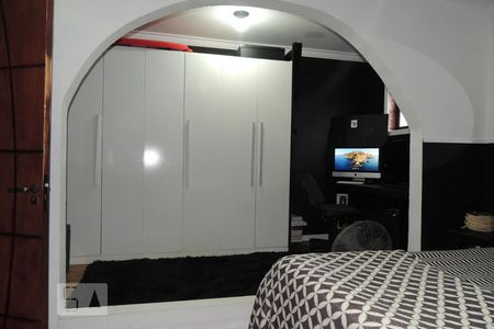 Casa à venda com 240m², 3 quartos e sem vagaQuarto 2