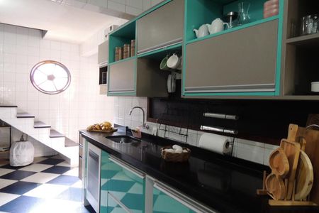 Casa à venda com 240m², 3 quartos e sem vagaCozinha