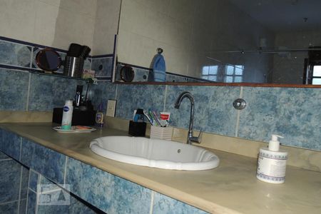 Casa à venda com 240m², 3 quartos e sem vagaDetalhe do Banheiro da Suite