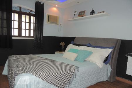 Quarto 1 de casa à venda com 3 quartos, 240m² em Curicica, Rio de Janeiro