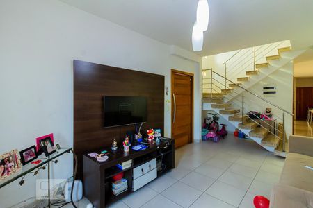 Sala de casa à venda com 3 quartos, 151m² em Jardim Terezópolis, Guarulhos