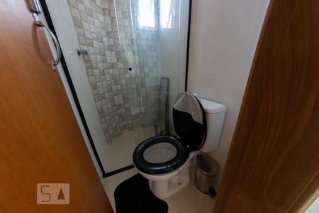 Apartamento para alugar com 57m², 2 quartos e sem vaga Apartamento para alugar com 57m², 2 quartos e sem vagaBanheiro
