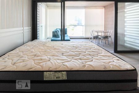 Quarto de apartamento à venda com 1 quarto, 45m² em Vila Nova Conceição, São Paulo