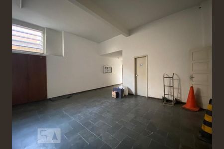 Apartamento para alugar com 68m², 2 quartos e sem vagaÁrea comum - Salão de festas