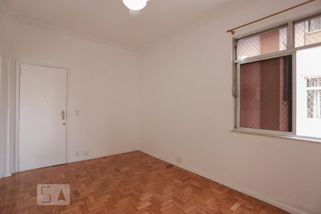 Sala de apartamento para alugar com 2 quartos, 68m² em Maracanã, Rio de Janeiro