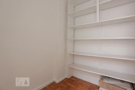 Apartamento para alugar com 68m², 2 quartos e sem vagaQuarto de Serviço