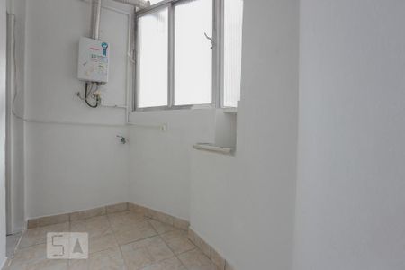 Apartamento para alugar com 68m², 2 quartos e sem vagaÁrea de Serviço