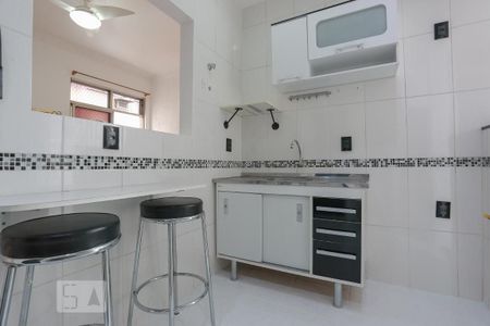 Apartamento para alugar com 68m², 2 quartos e sem vagaCozinha