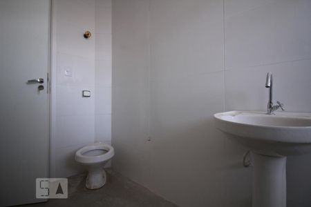 Banheiro de casa para alugar com 1 quarto, 65m² em Aclimação, São Paulo